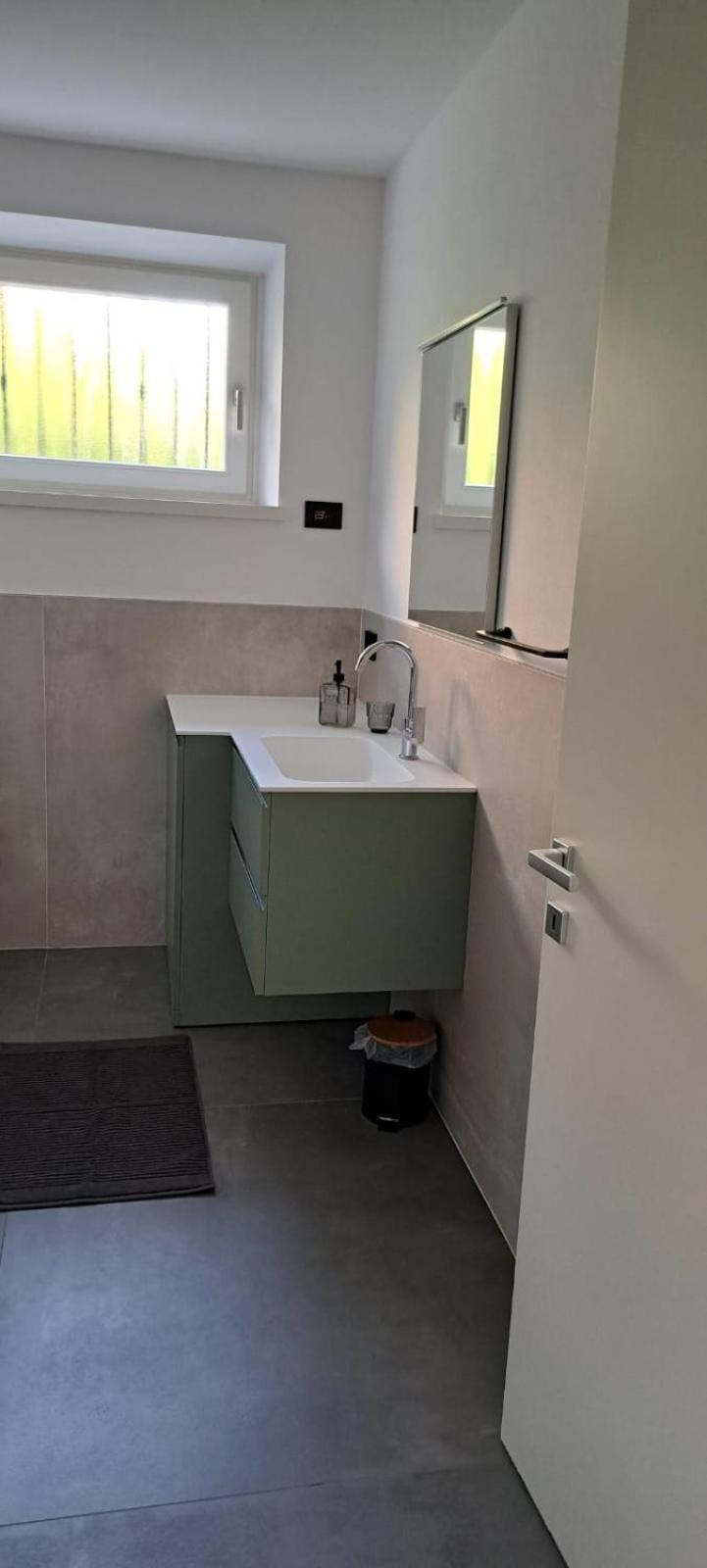Il Nido Del Peller Apartment Cles Luaran gambar