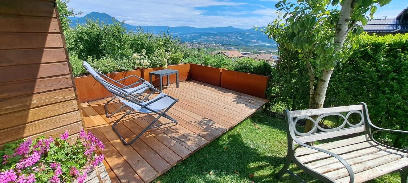 Il Nido Del Peller Apartment Cles Luaran gambar